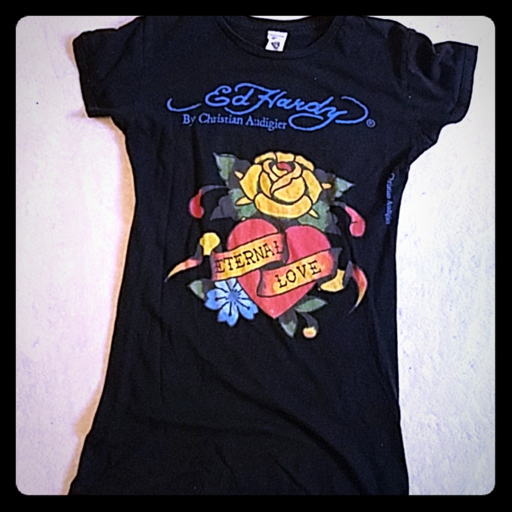 Black t
